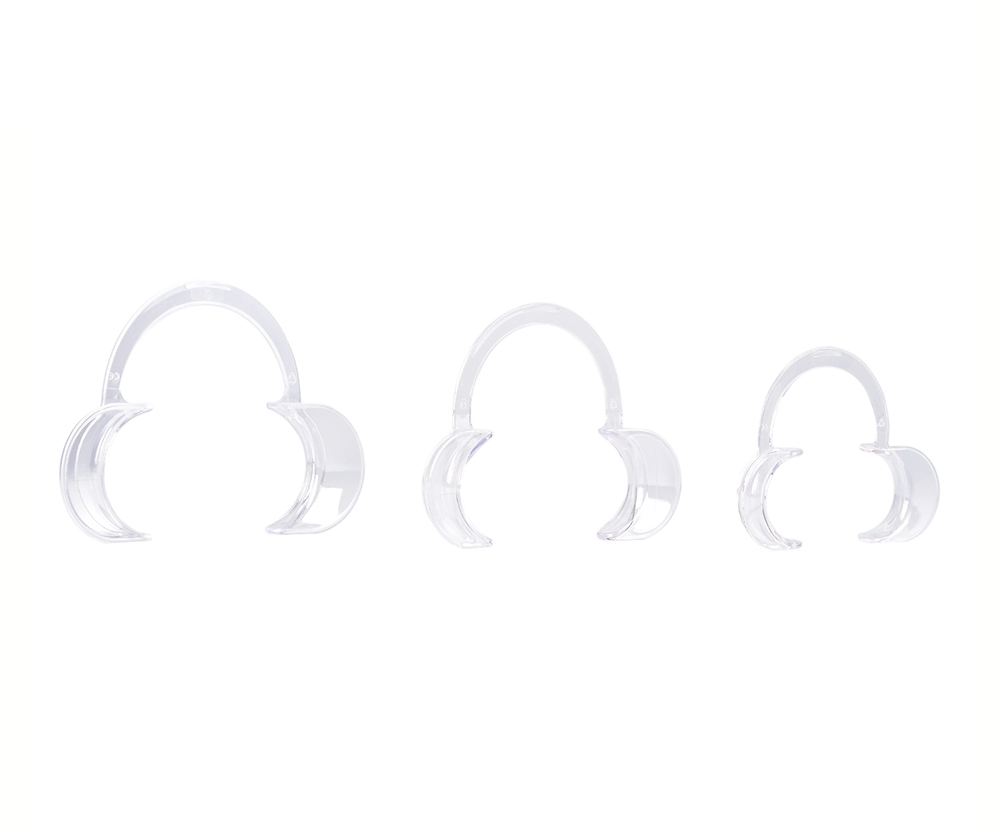 C Type Cheek Retractor